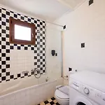 Ostria Villa *